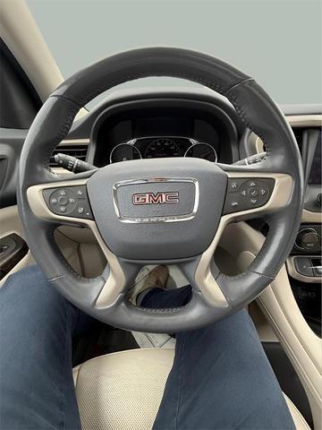 Photo of 2021 White Frost Tri-Coat GMC Acadia
