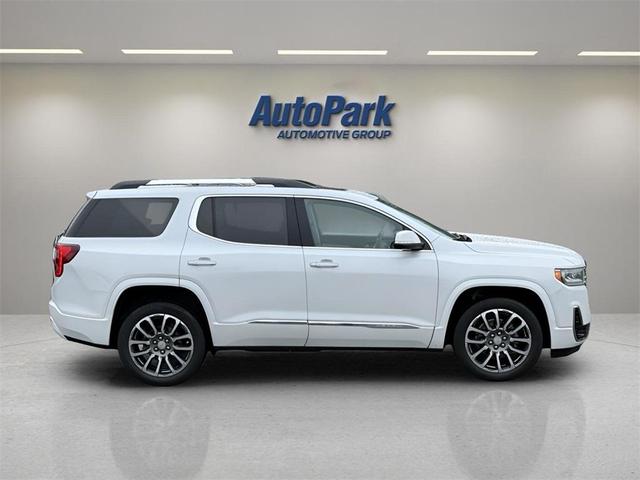 Photo of 2021 White Frost Tri-Coat GMC Acadia