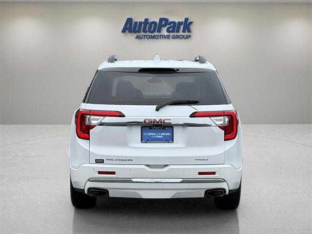 Photo of 2021 White Frost Tri-Coat GMC Acadia