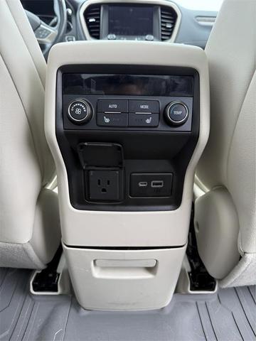 Photo of 2021 White Frost Tri-Coat GMC Acadia