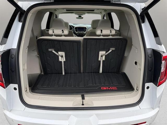 Photo of 2021 White Frost Tri-Coat GMC Acadia