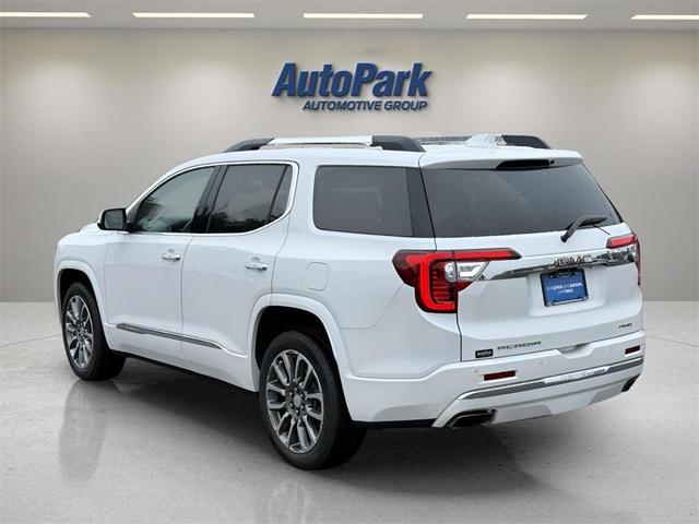 Photo of 2021 White Frost Tri-Coat GMC Acadia