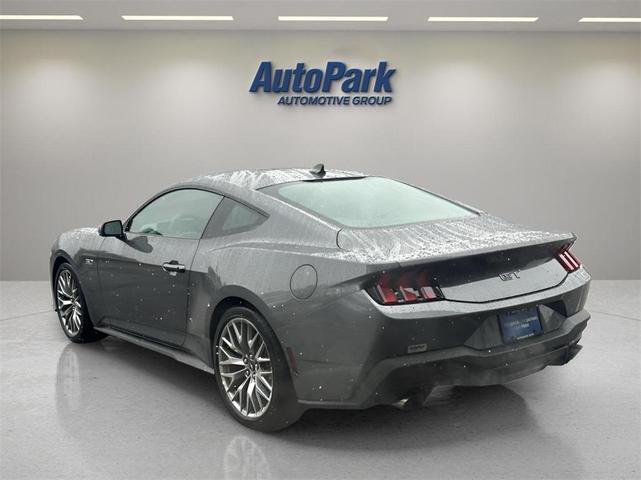 Photo of 2025 Carbonized Gray Metallic Ford Mustang