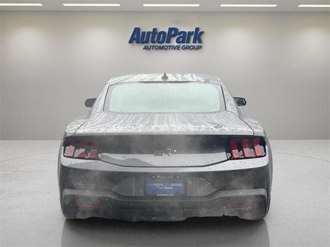 Photo of 2025 Carbonized Gray Metallic Ford Mustang
