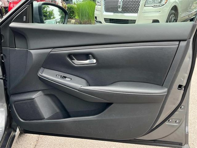 Photo of 2022 Gun Metallic Nissan Sentra