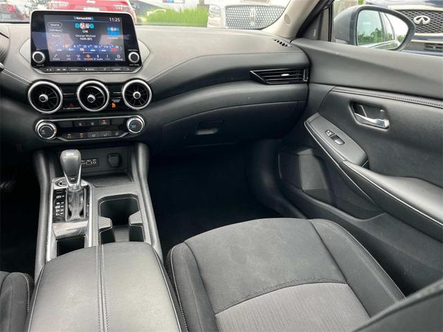 Photo of 2022 Gun Metallic Nissan Sentra