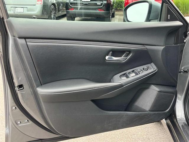 Photo of 2022 Gun Metallic Nissan Sentra