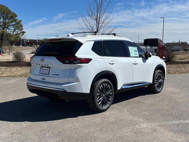 Photo of 2025 Everest White Pearl Nissan Rogue