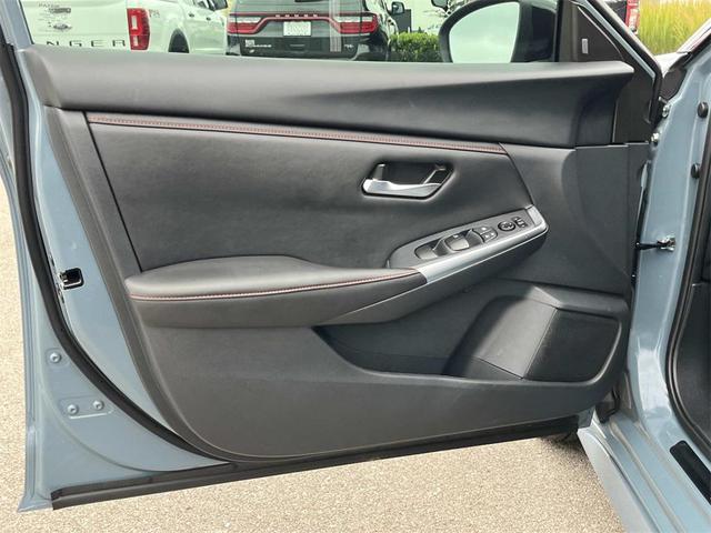 Photo of 2025 Atlantic Gray Metallic/Super Black Nissan Sentra