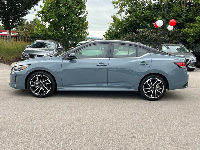 Photo of 2025 Atlantic Gray Metallic/Super Black Nissan Sentra
