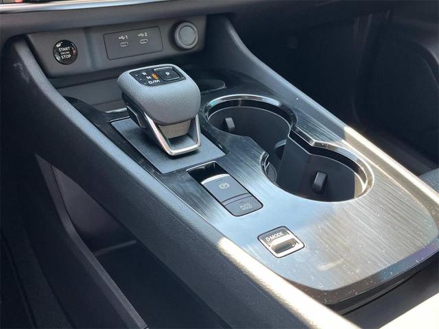 Photo of 2026 Gun Metallic Nissan Rogue