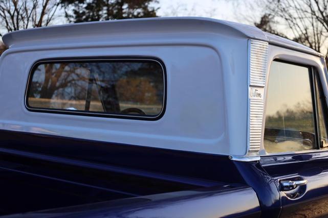 Photo of 1965 Blue Chevrolet C10/K10