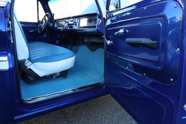 Photo of 1965 Blue Chevrolet C10/K10