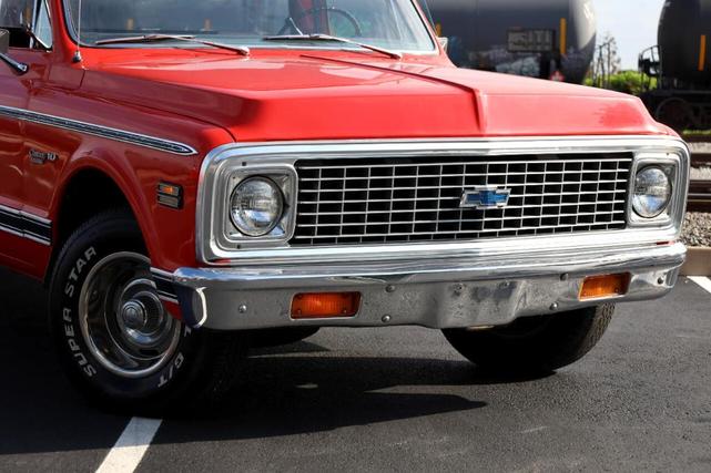 Photo of 1972 Orange Chevrolet C10/K10
