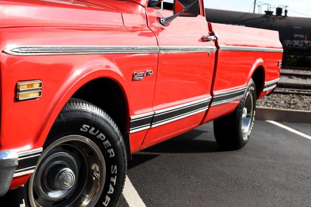 Photo of 1972 Orange Chevrolet C10/K10