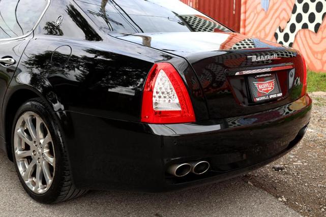 Photo of 2009 Gray Maserati Quattroporte
