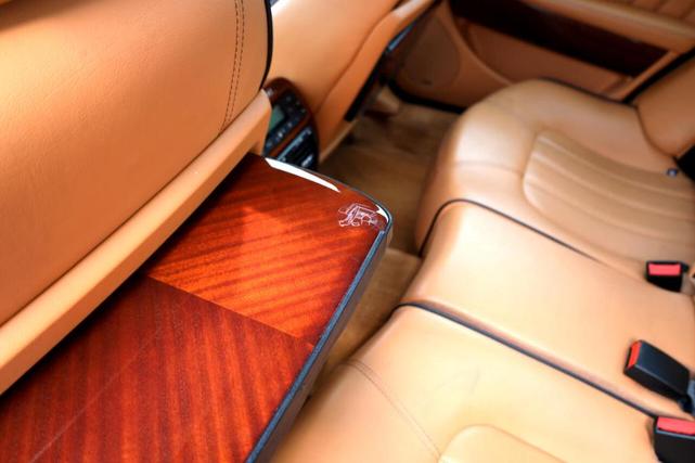 Photo of 2009 Gray Maserati Quattroporte