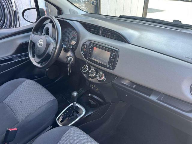 Photo of 2015  Toyota Yaris
