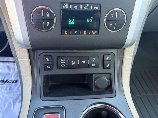 Photo of 2012 GREEN Chevrolet Traverse