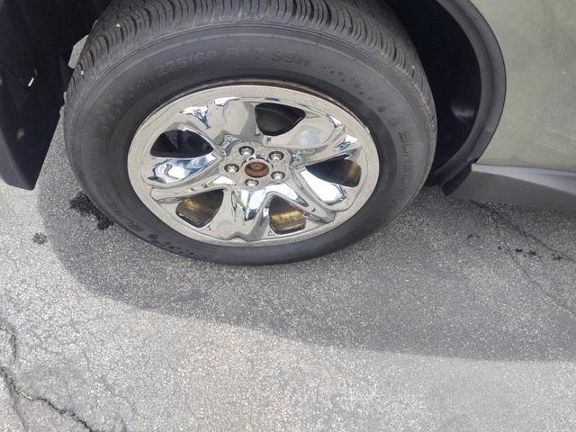 Photo of 2014 Jasmine Green Metallic Subaru Forester