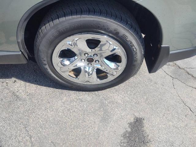 Photo of 2014 Jasmine Green Metallic Subaru Forester