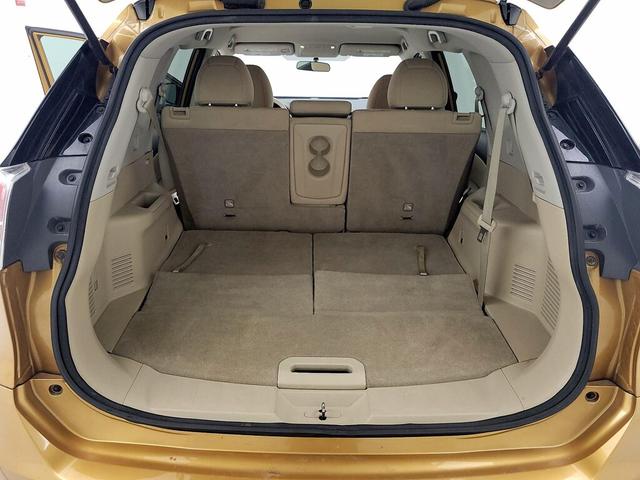 Photo of 2015 Gold Nissan Rogue