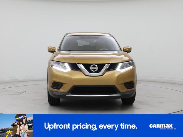 Photo of 2015 Gold Nissan Rogue