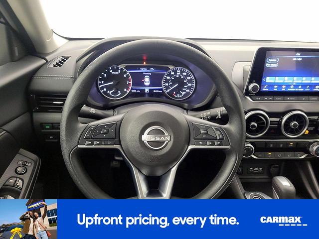 Photo of 2024 Gray Nissan Sentra