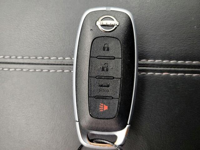 Photo of 2024 Gray Nissan Sentra