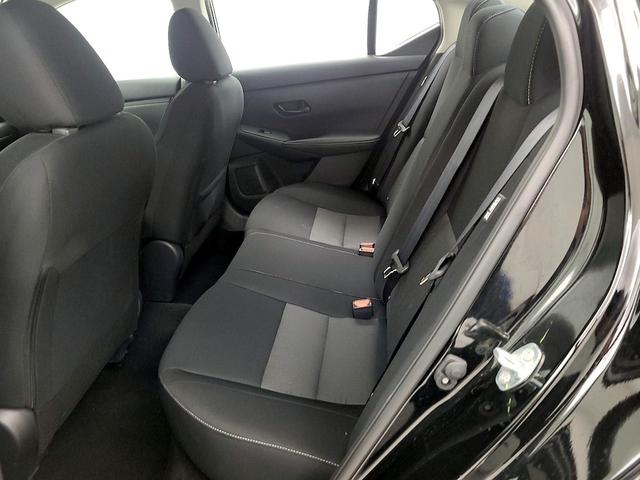 Photo of 2024 Gray Nissan Sentra