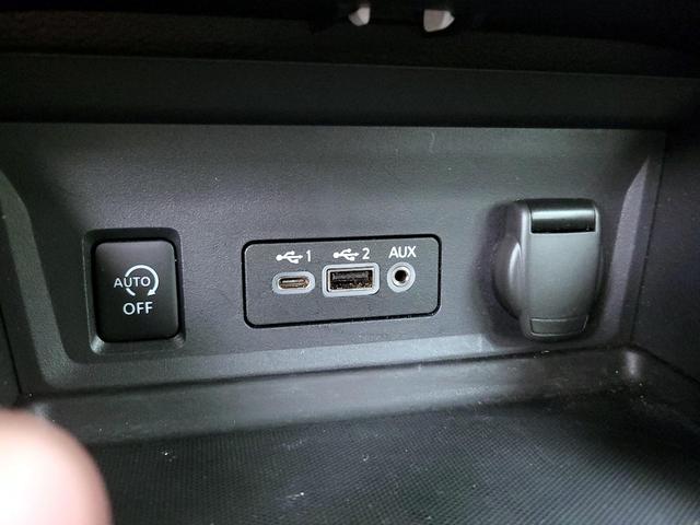 Photo of 2024 Gray Nissan Sentra