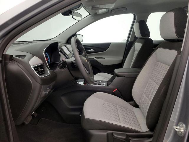 Photo of 2023 Gray Chevrolet Equinox