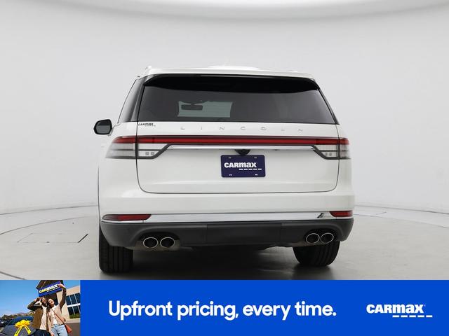 Photo of 2020 White Lincoln Aviator