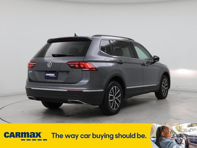 Photo of 2020 Gray Volkswagen Tiguan