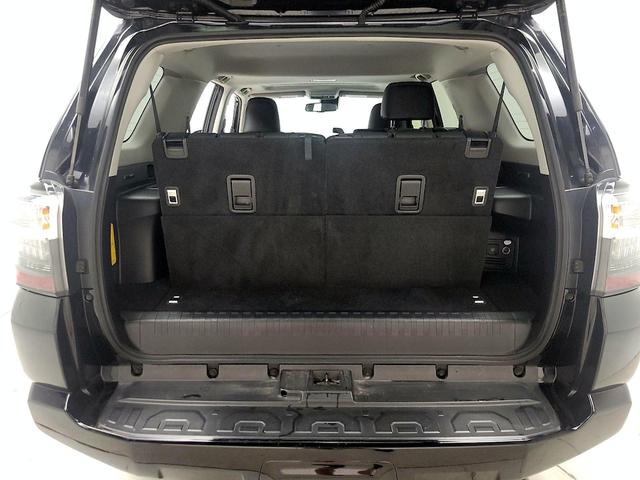 Photo of 2020 Black Toyota 4Runner