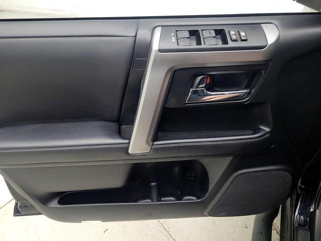 Photo of 2020 Black Toyota 4Runner
