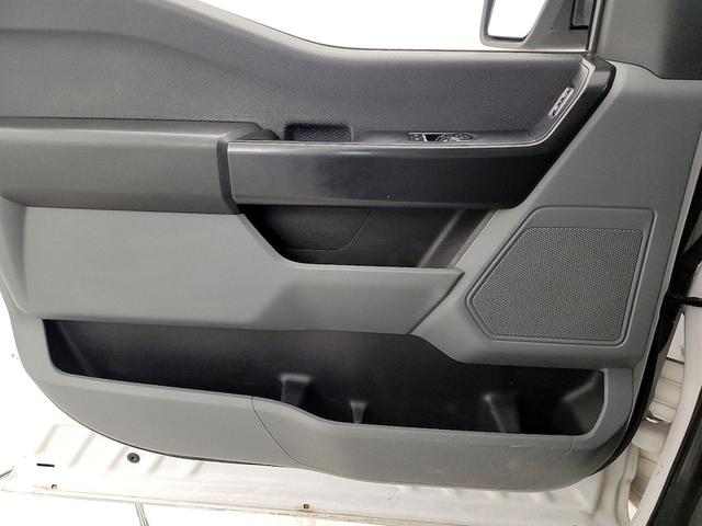 Photo of 2022 White Ford F-150