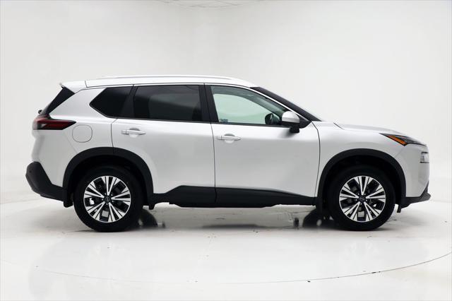 Photo of 2023 Brilliant Silver Metallic Nissan Rogue