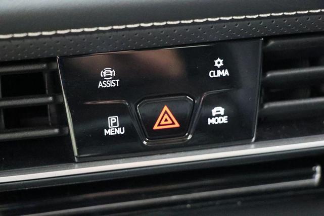 Photo of 2024 Platinum Gray Metallic Volkswagen Atlas