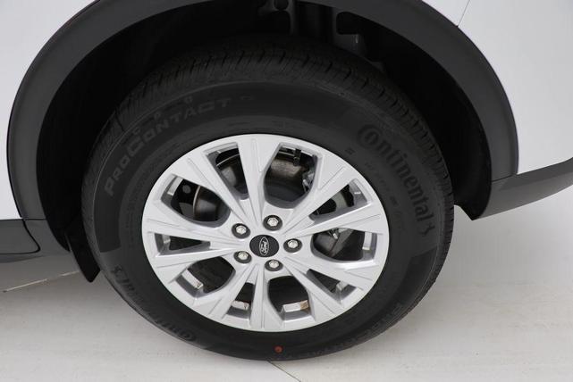 Photo of 2025 Oxford White Ford Escape