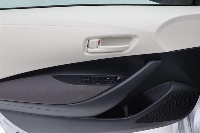 Photo of 2025 Classic Silver Metallic Toyota Corolla
