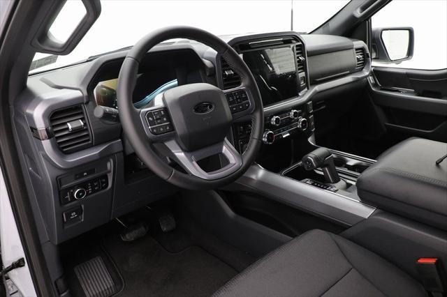 Photo of 2025 Space White Metallic Ford F-150