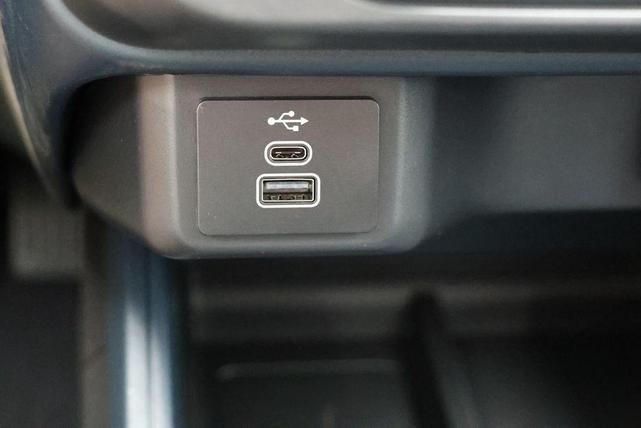 Photo of 2025 Oxford White Ford Maverick