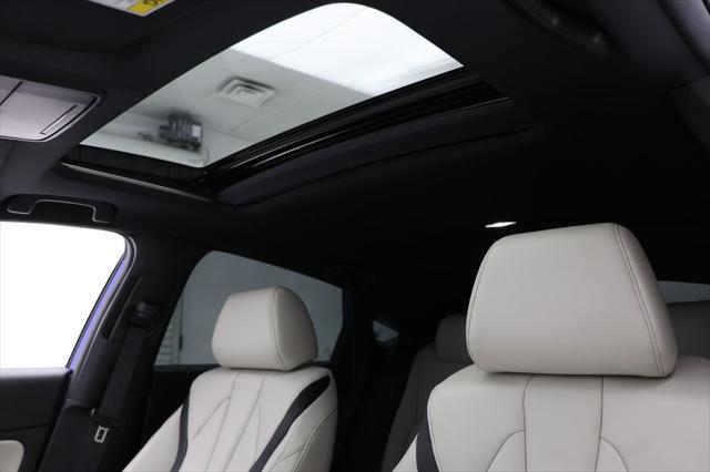 Photo of 2025 Apex Blue Pearl Acura Integra