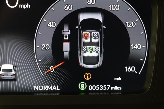 Photo of 2025 Apex Blue Pearl Acura Integra