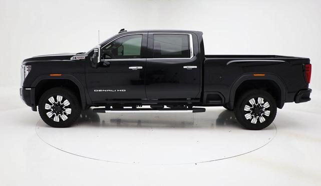 Photo of 2024 Onyx Black GMC Sierra 2500