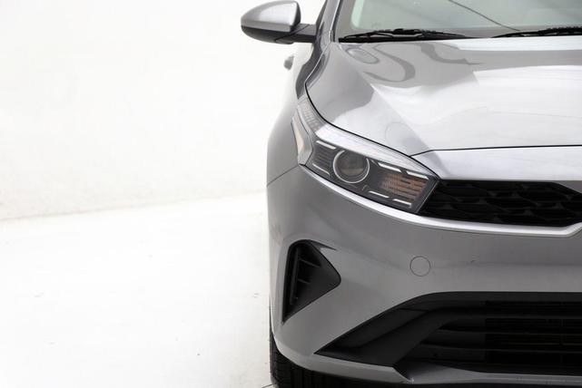 Photo of 2024 Steel Gray Kia Forte
