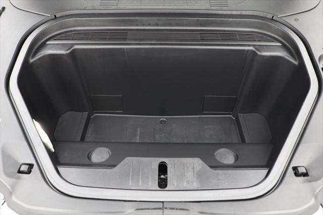 Photo of 2021 Iconic Silver Metallic Ford Mustang Mach-E