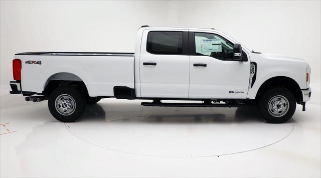 Photo of 2025 Oxford White Ford F-350