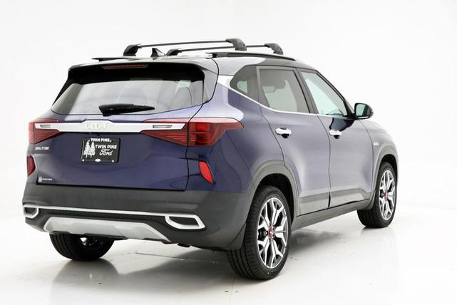 Photo of 2023 Dark Ocean Blue/Black Roof Kia Seltos